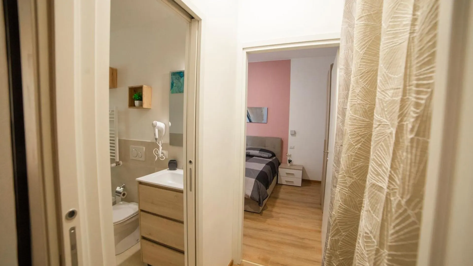 Casa Stefano At The Vatican Comfort In The Heart Of Roma 0*,