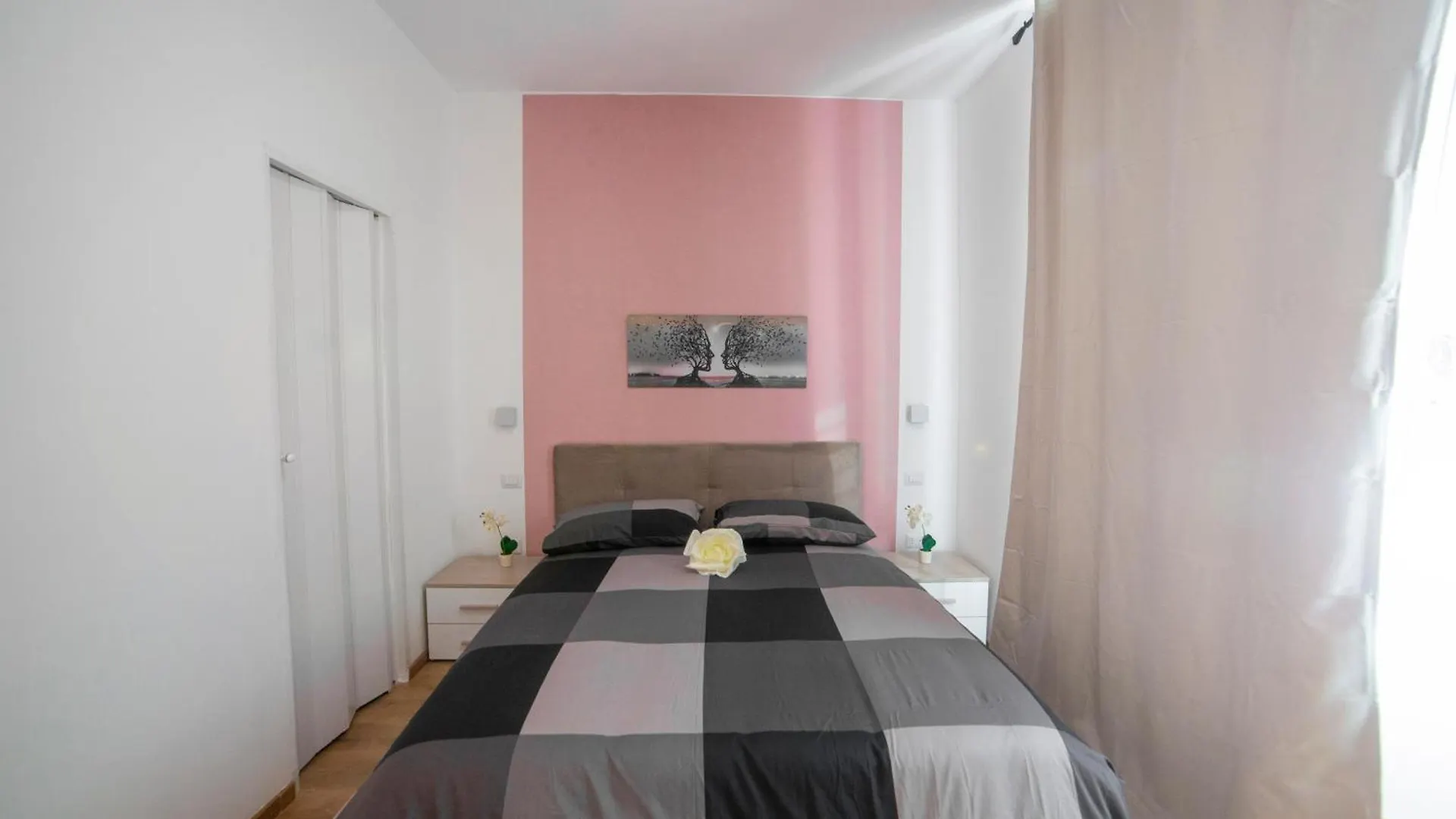 Casa Stefano At The Vatican Comfort In The Heart Of Roma 0*,